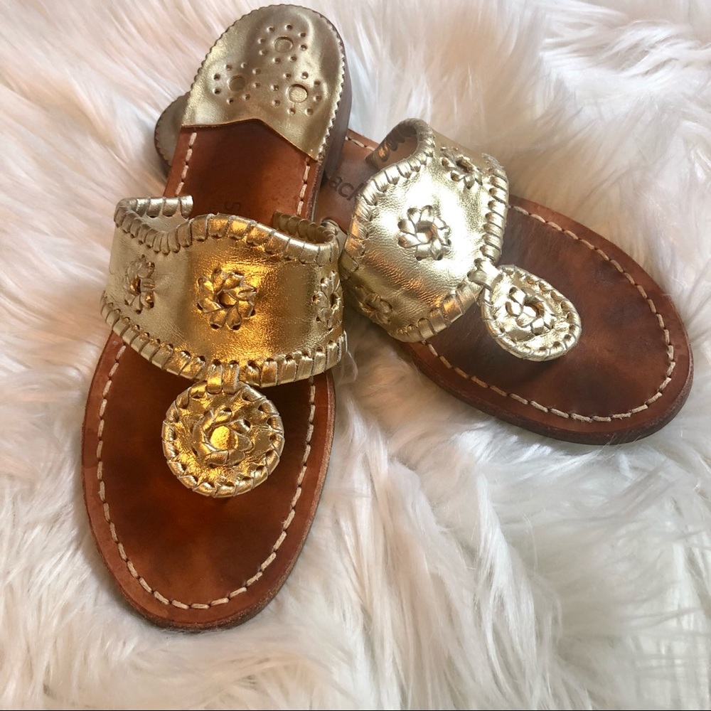 ✨Jack Rogers Flat Gold Sandal size 6